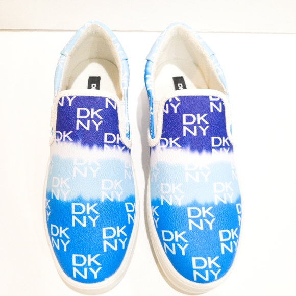 DKNY Case Sneakers Bright Blue -8.5 - Picture 2 of 3